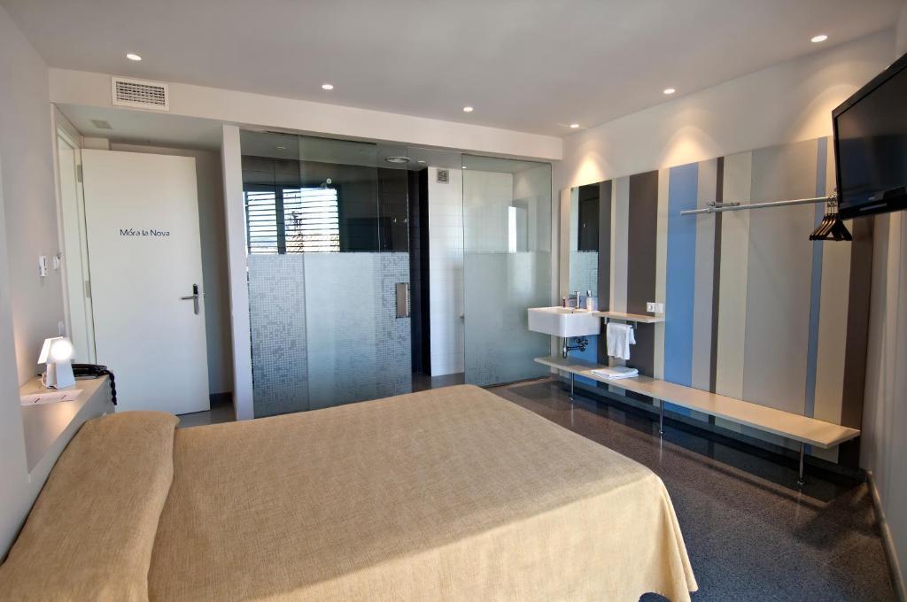 מורה ד'אברה Hostal La Creu מראה חיצוני תמונה
